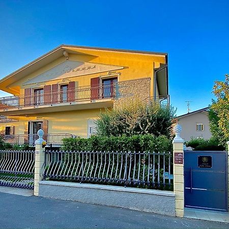 Villa Elena Desenzano del Garda Eksteriør bilde