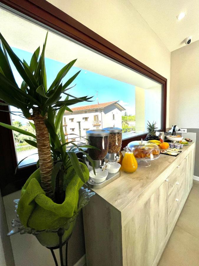 Villa Elena Desenzano del Garda Eksteriør bilde